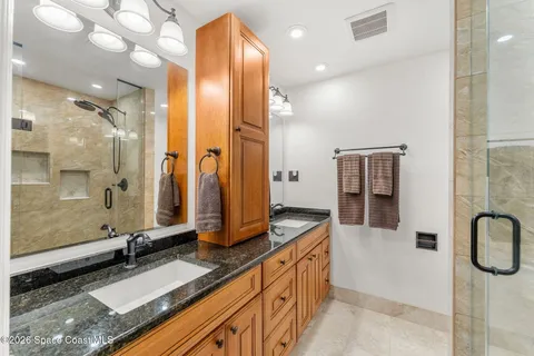 $469,900 | 498 Chamberlin Avenue Northwest, Palm Bay, FL 32907