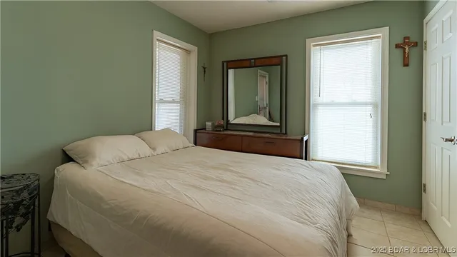 $499,000 | 267 Fallen Oak Circle, Sunrise Beach, MO 65079