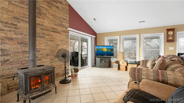 $499,000 | 267 Fallen Oak Circle, Sunrise Beach, MO 65079