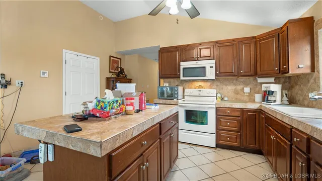 $499,000 | 267 Fallen Oak Circle, Sunrise Beach, MO 65079