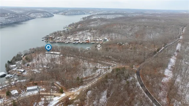 $499,000 | 267 Fallen Oak Circle, Sunrise Beach, MO 65079