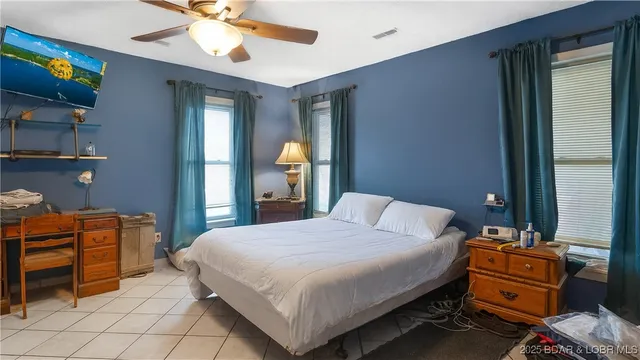 $499,000 | 267 Fallen Oak Circle, Sunrise Beach, MO 65079