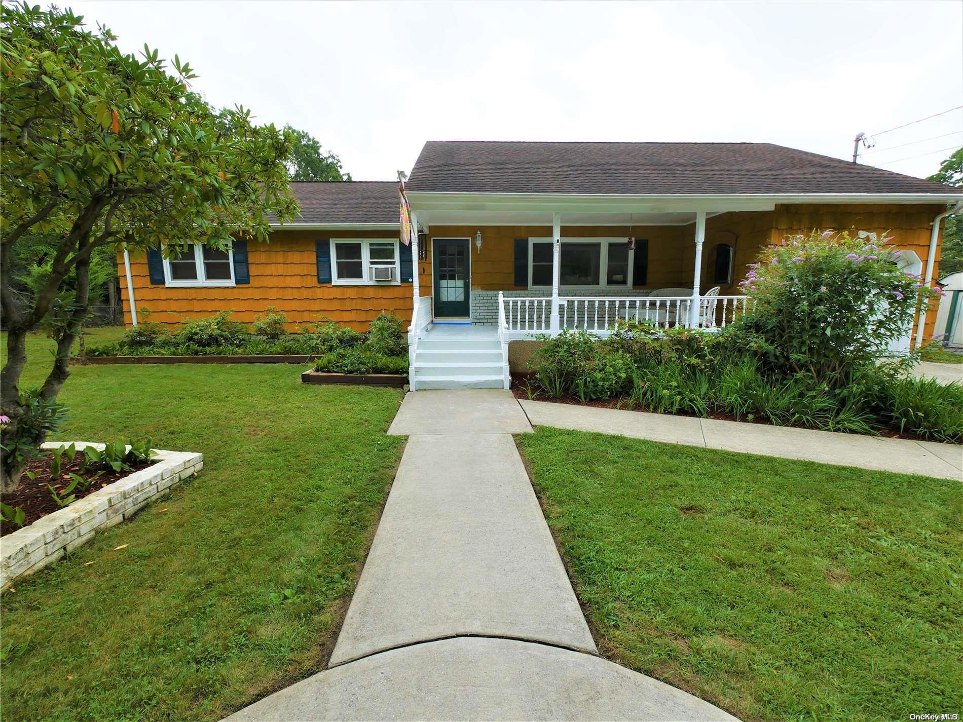 8 Cross Road Ridge, NY 11961 - Photo 1 of 1