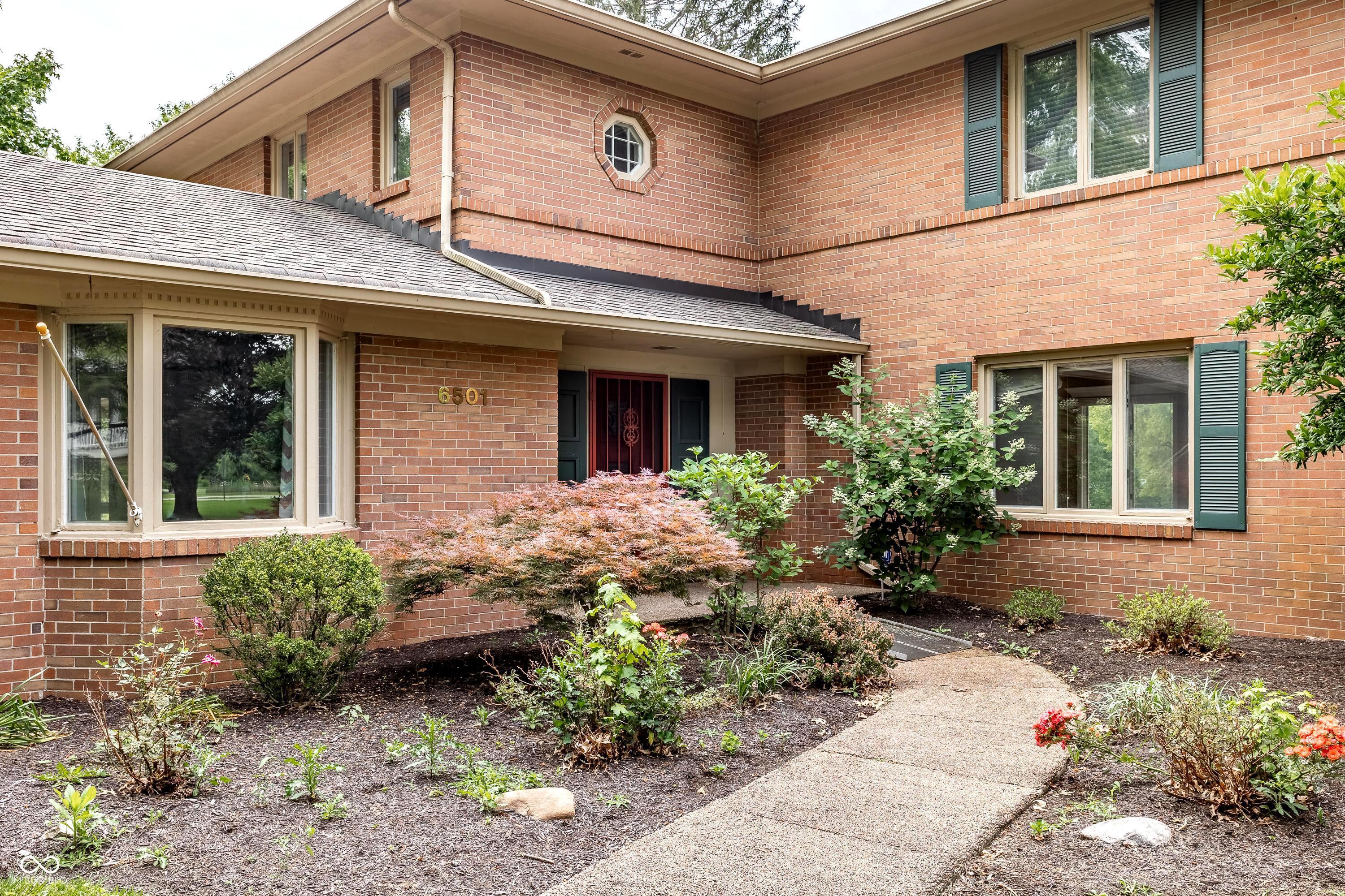 6501 Dover Road Indianapolis, IN 46220 - Photo 3 of 71