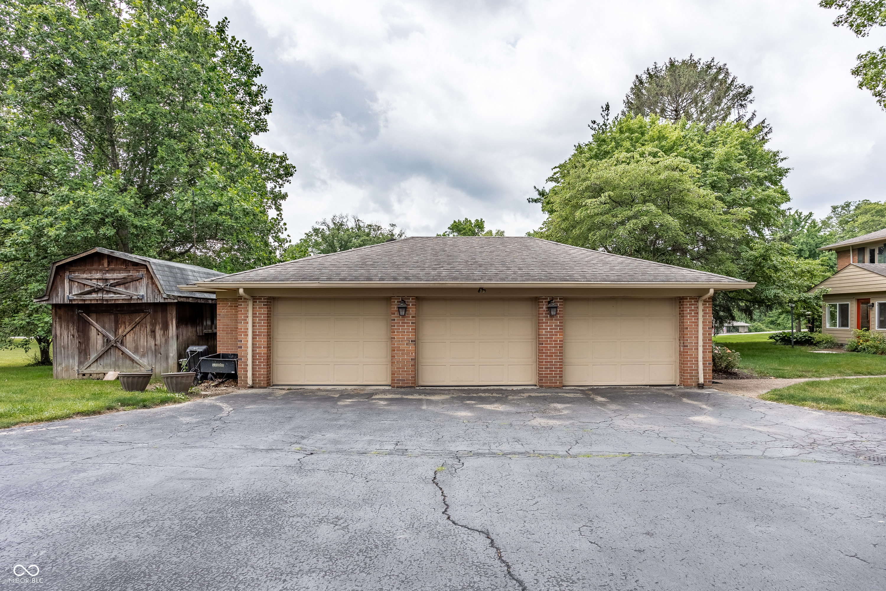 6501 Dover Road Indianapolis, IN 46220 - Photo 58 of 71