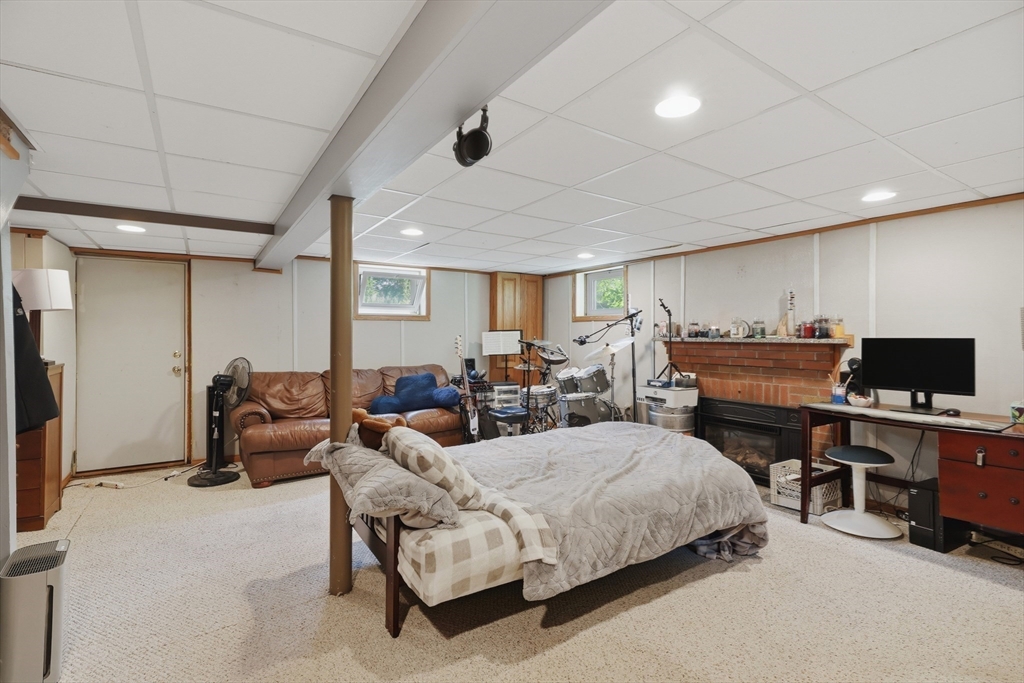1 Valley View Road Wayland, MA 01778 - Photo 37 of 42