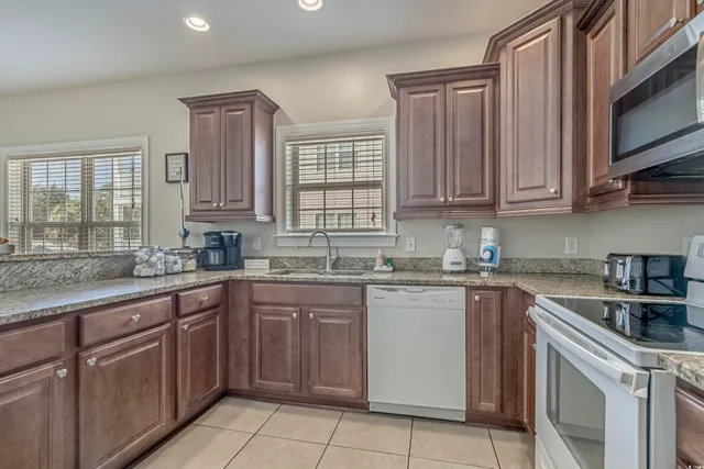 $809,000 | 705 37th Avenue South, North Myrtle Beach, SC 29582