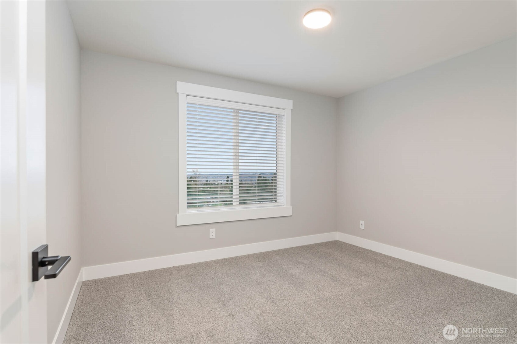 9513 38th Street East Edgewood, WA 98371 - Photo 13 of 22