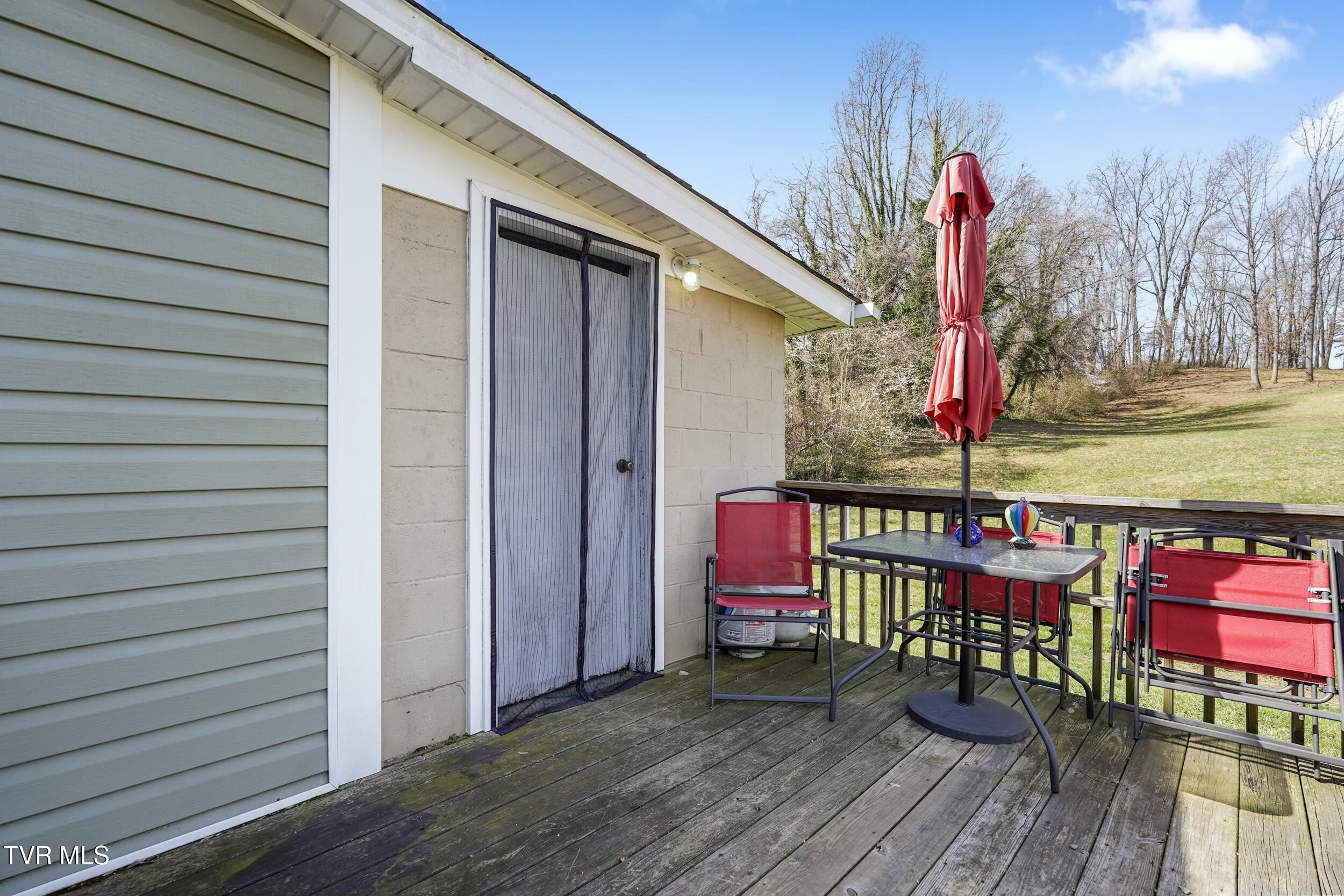 2426 Old Lewis Road, Unit 2B Johnson City, TN 37601 - Photo 8 of 47 tempImageno6BTc