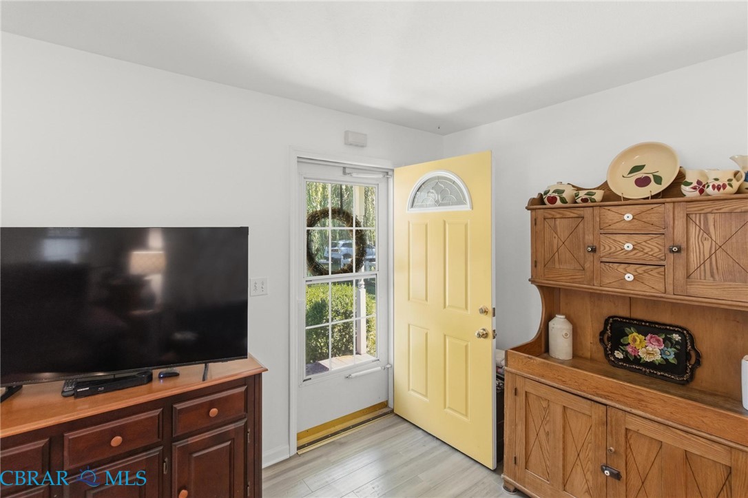 401 Sanders Landing Road North, VA 23128 - Photo 5 of 43 Gallery Image 5