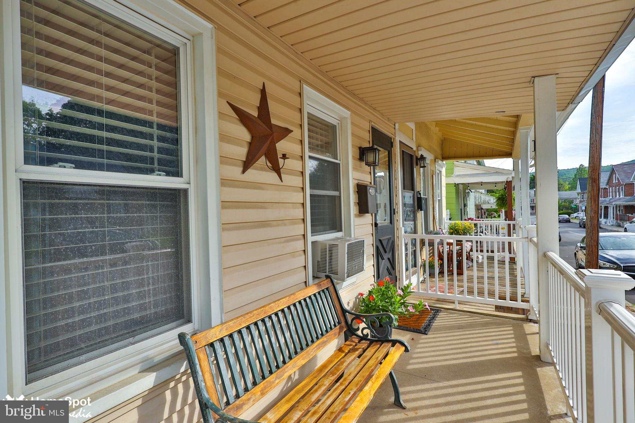 247 Adrain Street Emmaus, PA 18049 - Photo 2 of 28