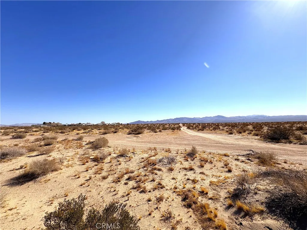 0 Yermo Yermo, CA 92398 - Photo 6 of 9 a view of ocean view with beach