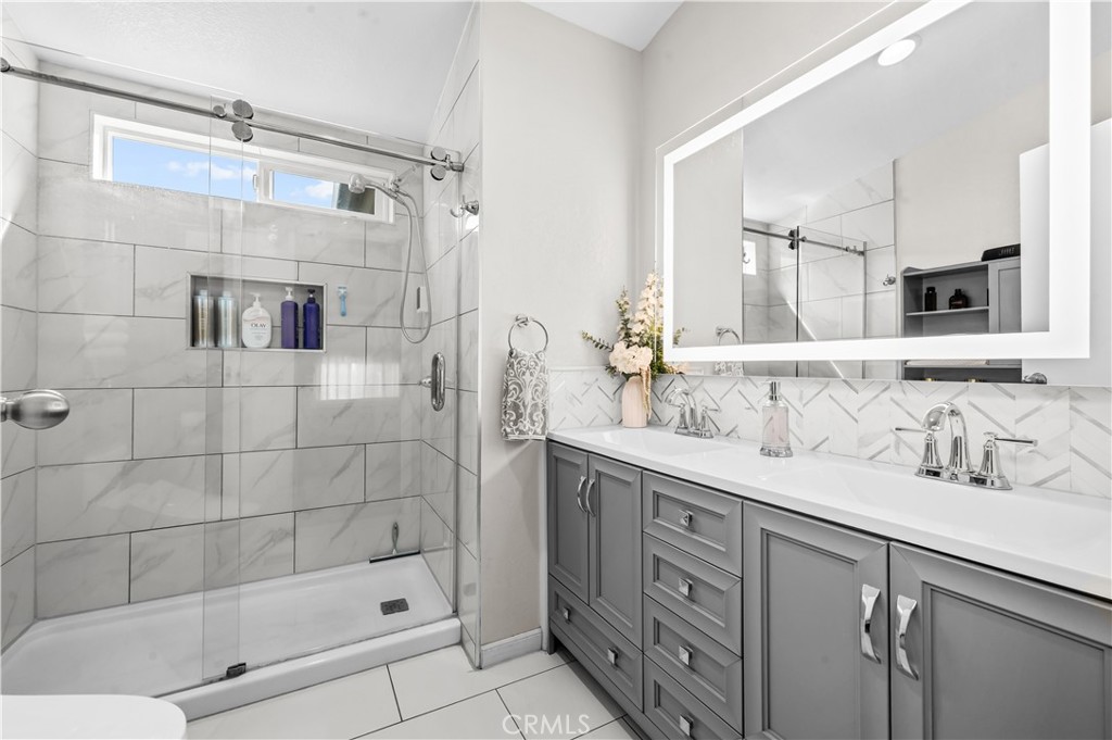 4080 Pedley Road Riverside, CA 92509 - Photo 18 of 38 Gallery Image 18