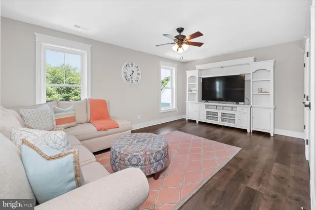 $1,219,000 | 1215 Bunker Hill Road, Middletown, DE 19709