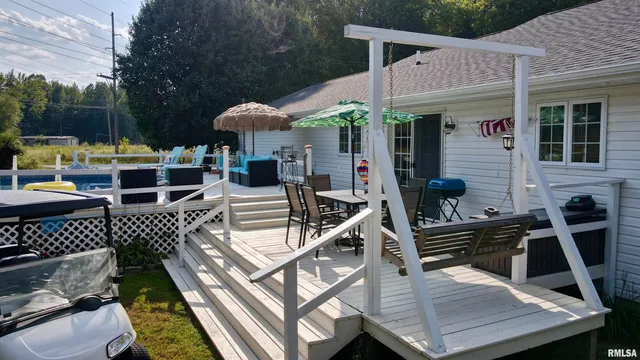 $285,000 | 1766 South W Road, West Frankfort, IL 62896