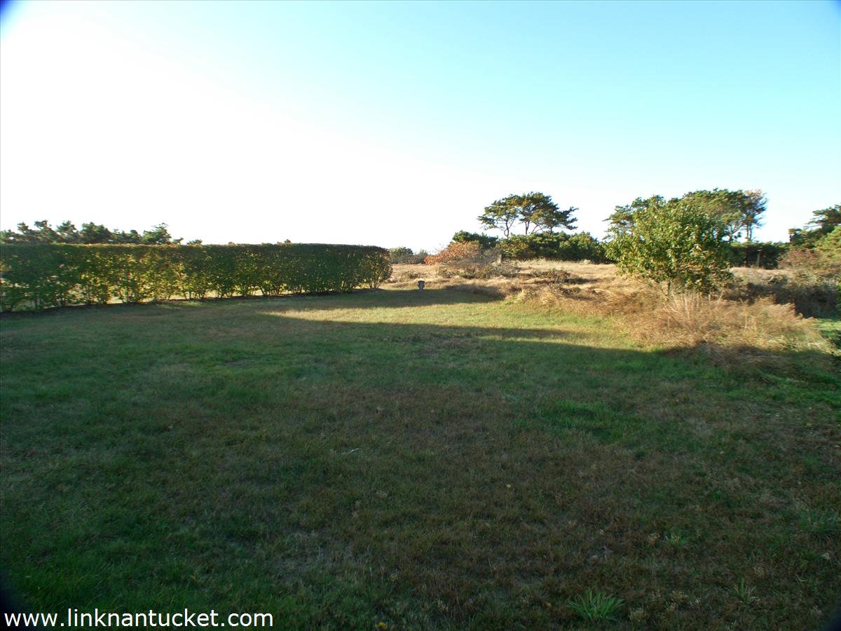 17 Ridge Lane Nantucket, MA 02554 - Photo 13 of 14 Gallery Image 13