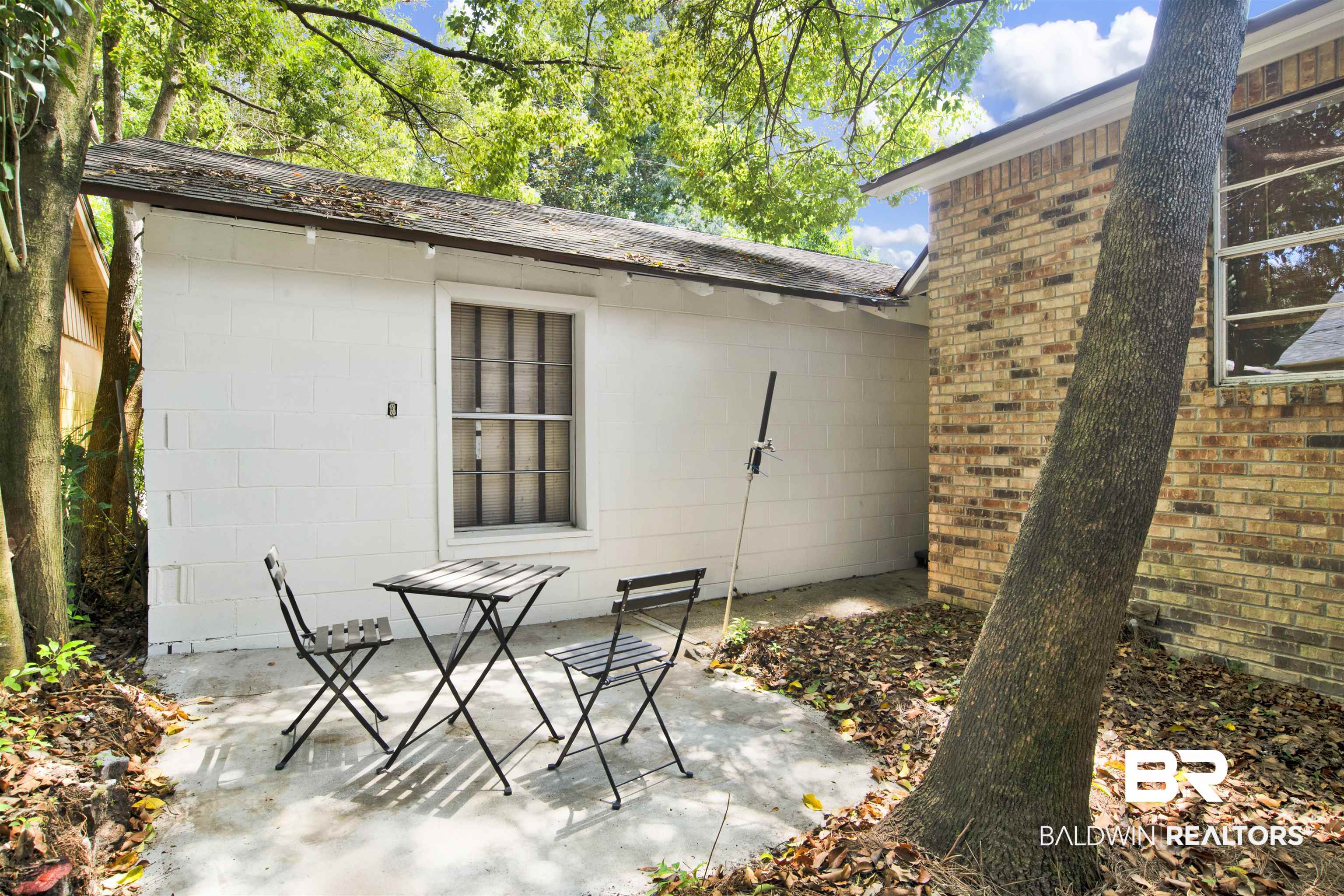 317 Lee Street Chickasaw, AL 36611 - Photo 33 of 40 View of patio