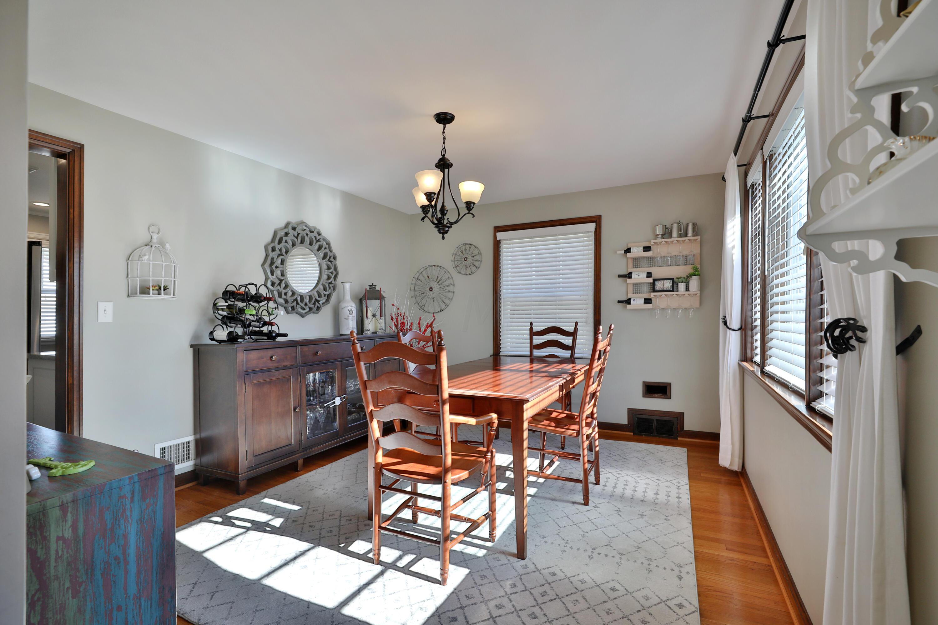 68 Nottingham Road Columbus, OH 43214 - Photo 10 of 47 68-Nottingham-10