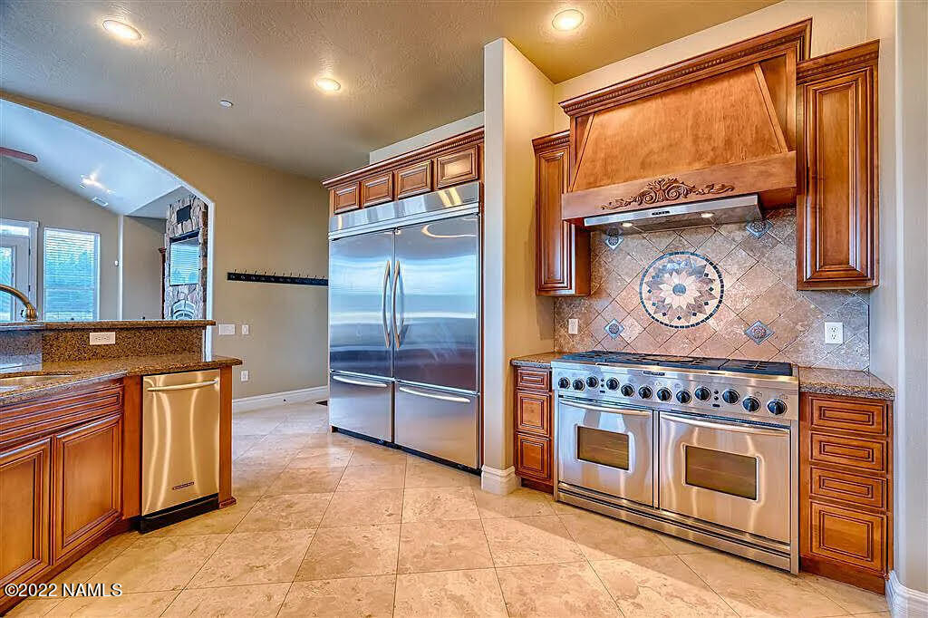 4413 Brackin Ranch Road Flagstaff, AZ 86001 - Photo 11 of 47 4