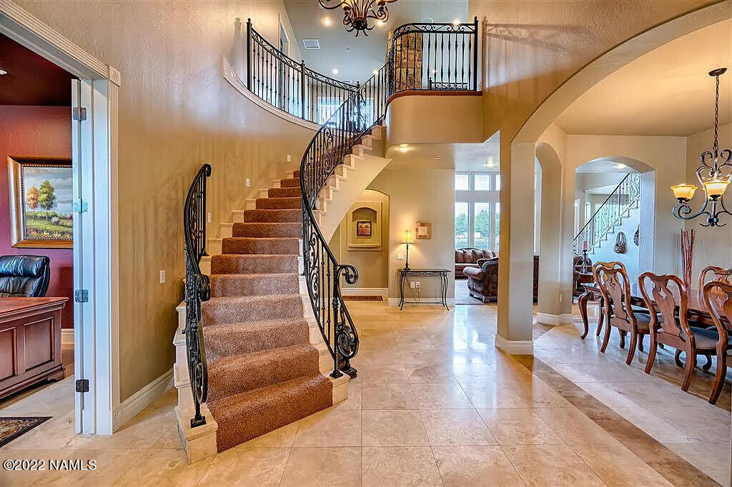 4413 Brackin Ranch Road Flagstaff, AZ 86001 - Photo 6 of 47 Stair Case