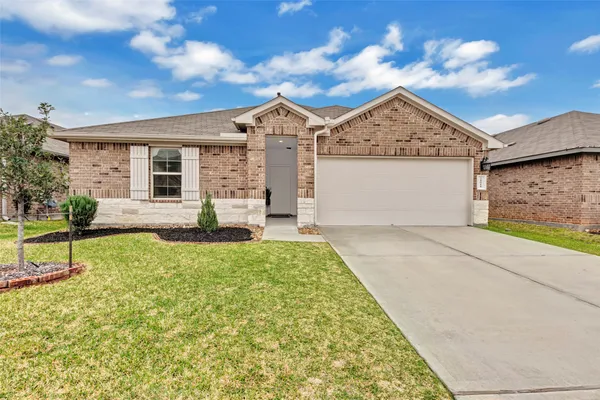 $2,000 | 21018 Belmont Village Way, Katy, TX 77449