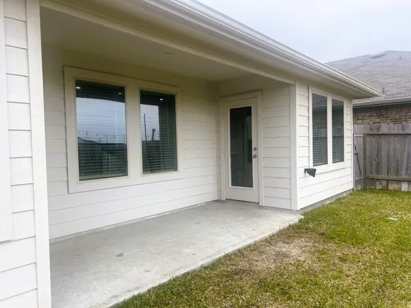 $2,000 | 21018 Belmont Village Way, Katy, TX 77449