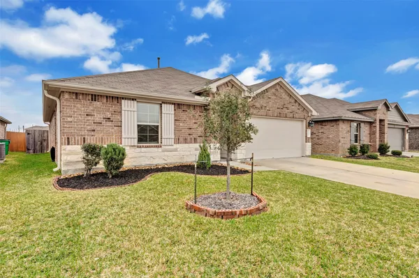 $2,000 | 21018 Belmont Village Way, Katy, TX 77449