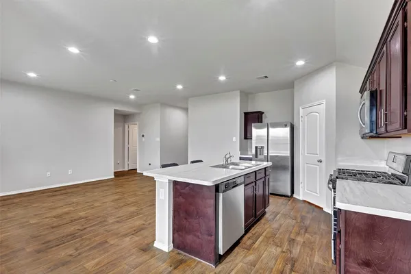 $2,000 | 21018 Belmont Village Way, Katy, TX 77449