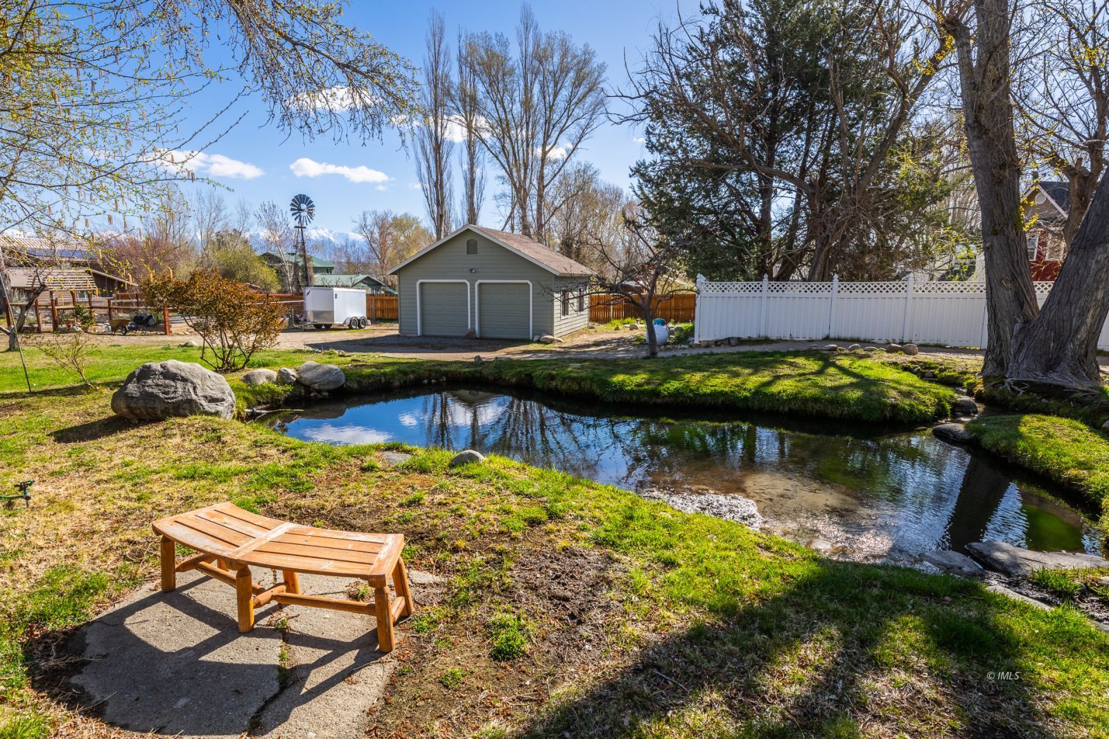150 Hardy Road Bishop, CA 93514 - Photo 8 of 35 a view of a house with swimming pool and sitting area