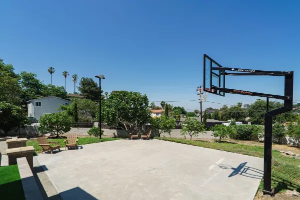 $2,450 | Sierra Madre Rd Spring Valley, Spring Valley, CA 91977