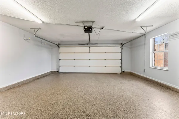 $379,900 | 4654 Angakot Road, Corryton, TN 37721