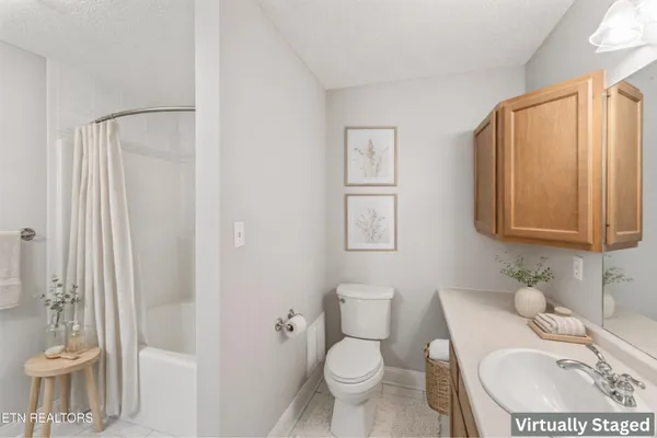 $379,900 | 4654 Angakot Road, Corryton, TN 37721