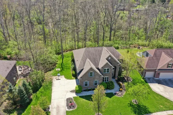 $885,000 | 431 Trailview Court, Cincinnati, OH 45244