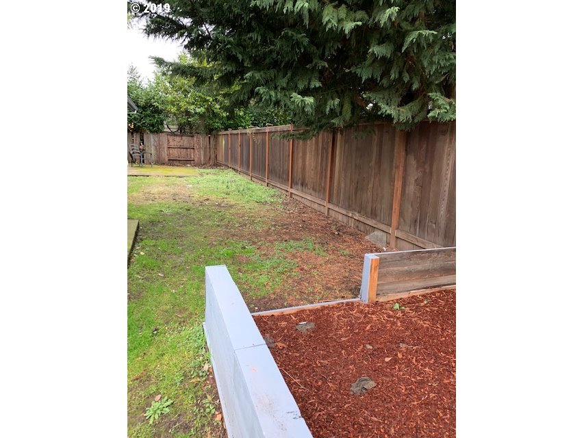 2201 Jeppesen Acres Road Eugene, OR 97401 - Photo 17 of 17 Gallery Image 17