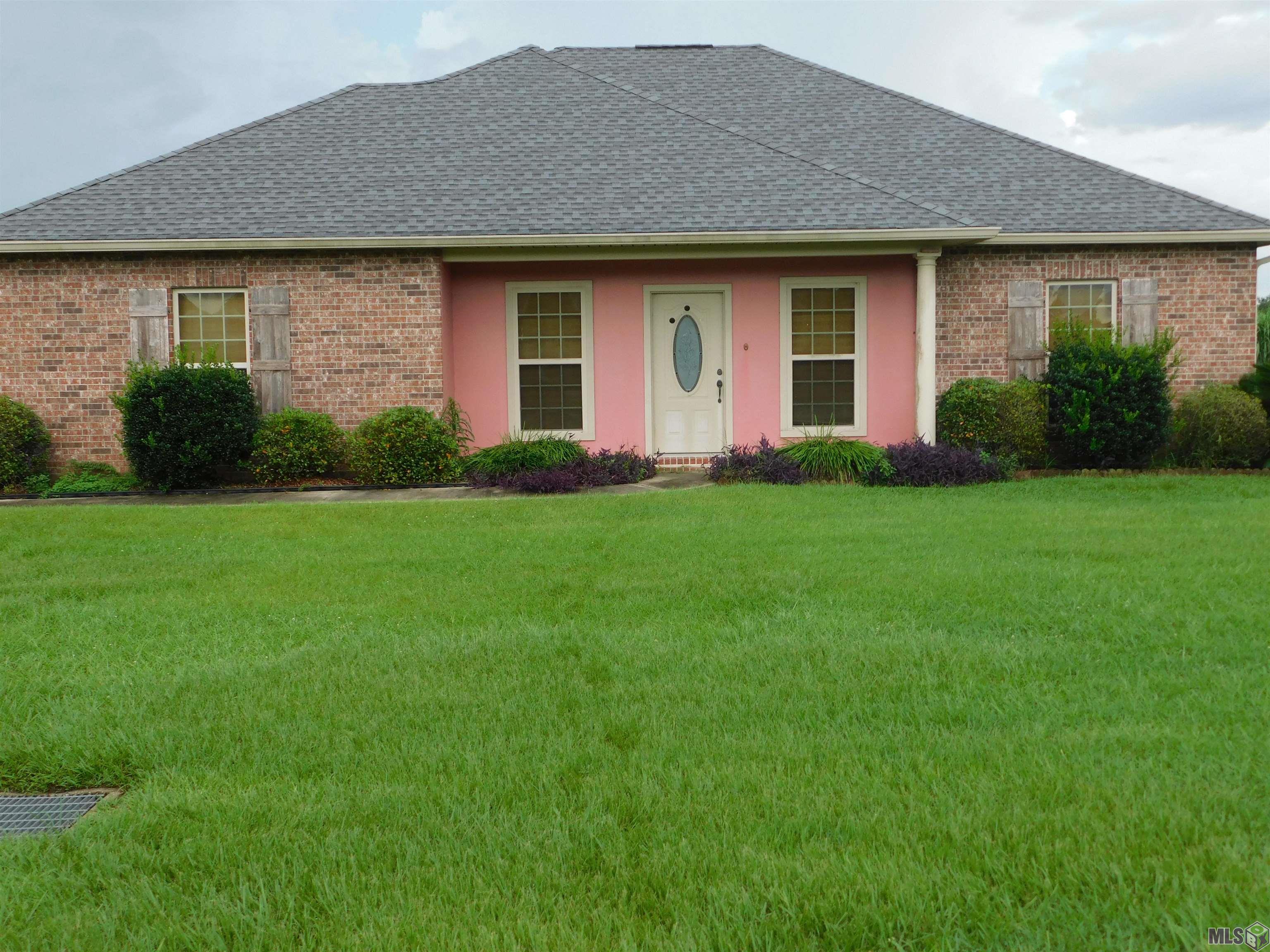 271 Superior Drive Raceland, LA 70394 - Photo 2 of 25 Gallery Image 2