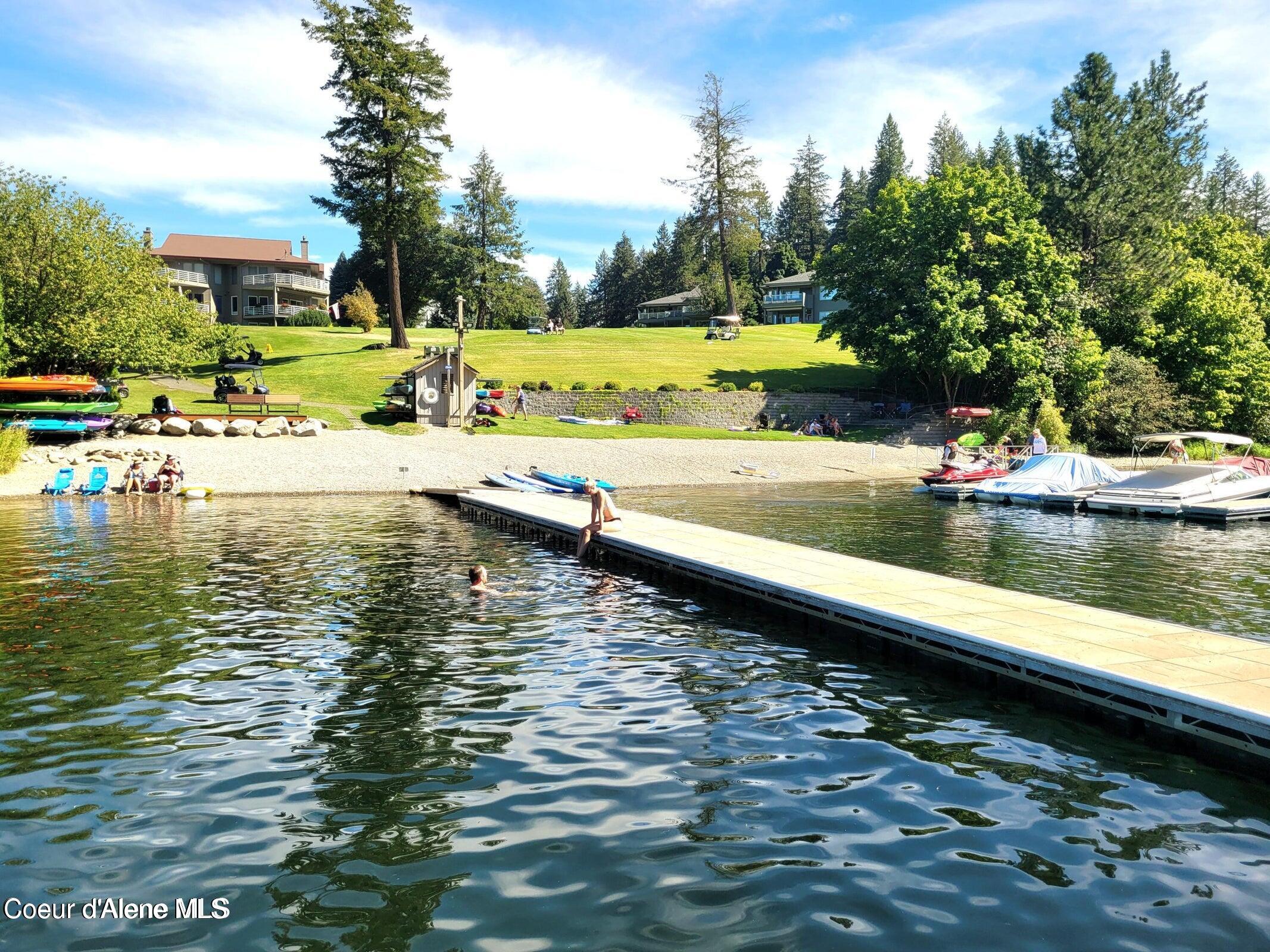 5305 West Fairway Lane, Unit 21 Rathdrum, ID 83858 - Photo 24 of 45 Private Community Lakefront