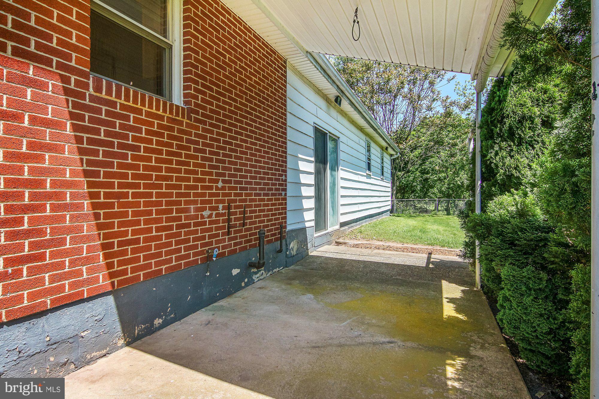 2607 Colebrook Road Elizabethtown, PA 17022 - Photo 14 of 17 Patio