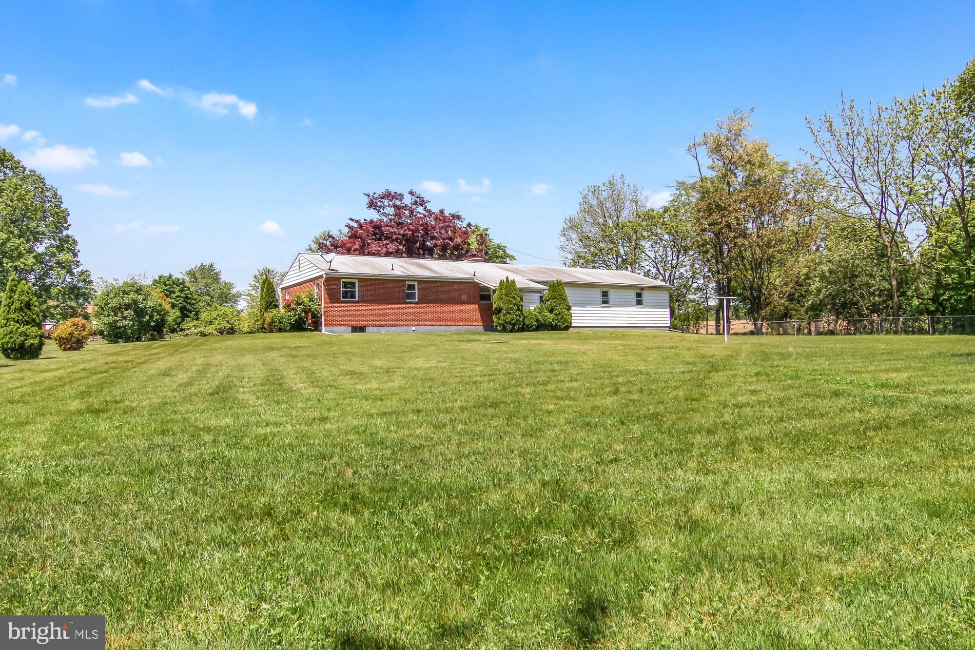 2607 Colebrook Road Elizabethtown, PA 17022 - Photo 17 of 17 Yard