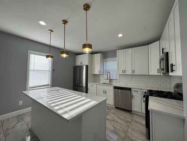 $3,000 | 243 Hamilton Place, Unit 2, Hackensack, NJ 07601