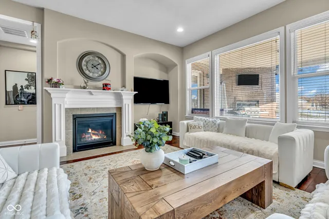 $900,000 | 7211 Bellini Lane, Indianapolis, IN 46259