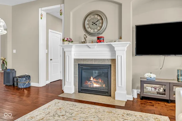 $900,000 | 7211 Bellini Lane, Indianapolis, IN 46259