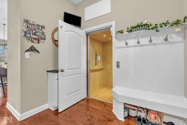 $900,000 | 7211 Bellini Lane, Indianapolis, IN 46259