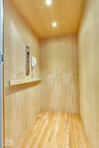 $900,000 | 7211 Bellini Lane, Indianapolis, IN 46259