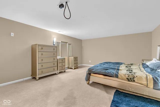 $900,000 | 7211 Bellini Lane, Indianapolis, IN 46259