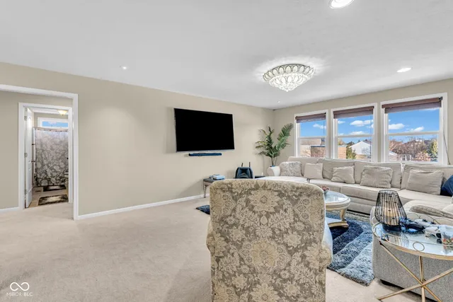 $900,000 | 7211 Bellini Lane, Indianapolis, IN 46259