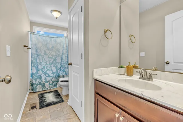 $900,000 | 7211 Bellini Lane, Indianapolis, IN 46259