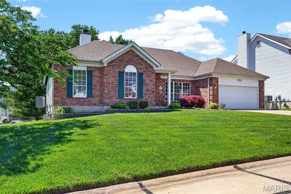 $460,000 | 23 Bridgeway Court, O'Fallon, MO 63368
