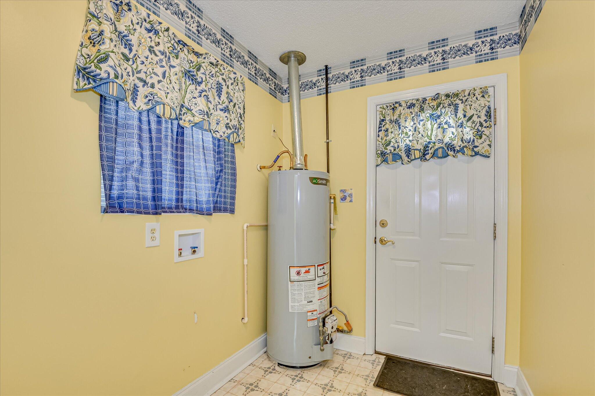 3157 Truxton Road Augusta, GA 30906 - Photo 28 of 31 Laundry Area