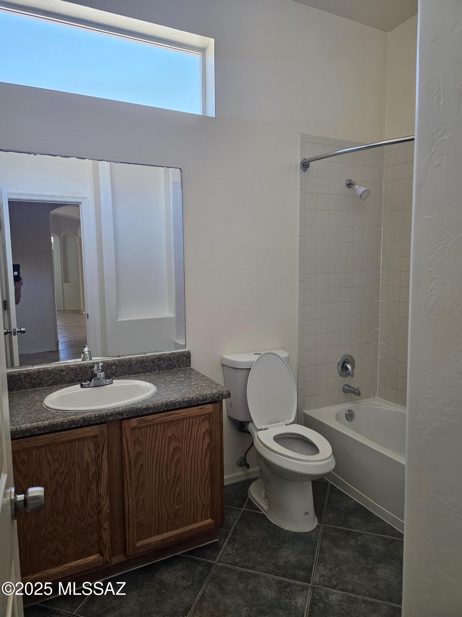 887 Manzanilla Way Rio Rico, AZ 85648 - Photo 16 of 28