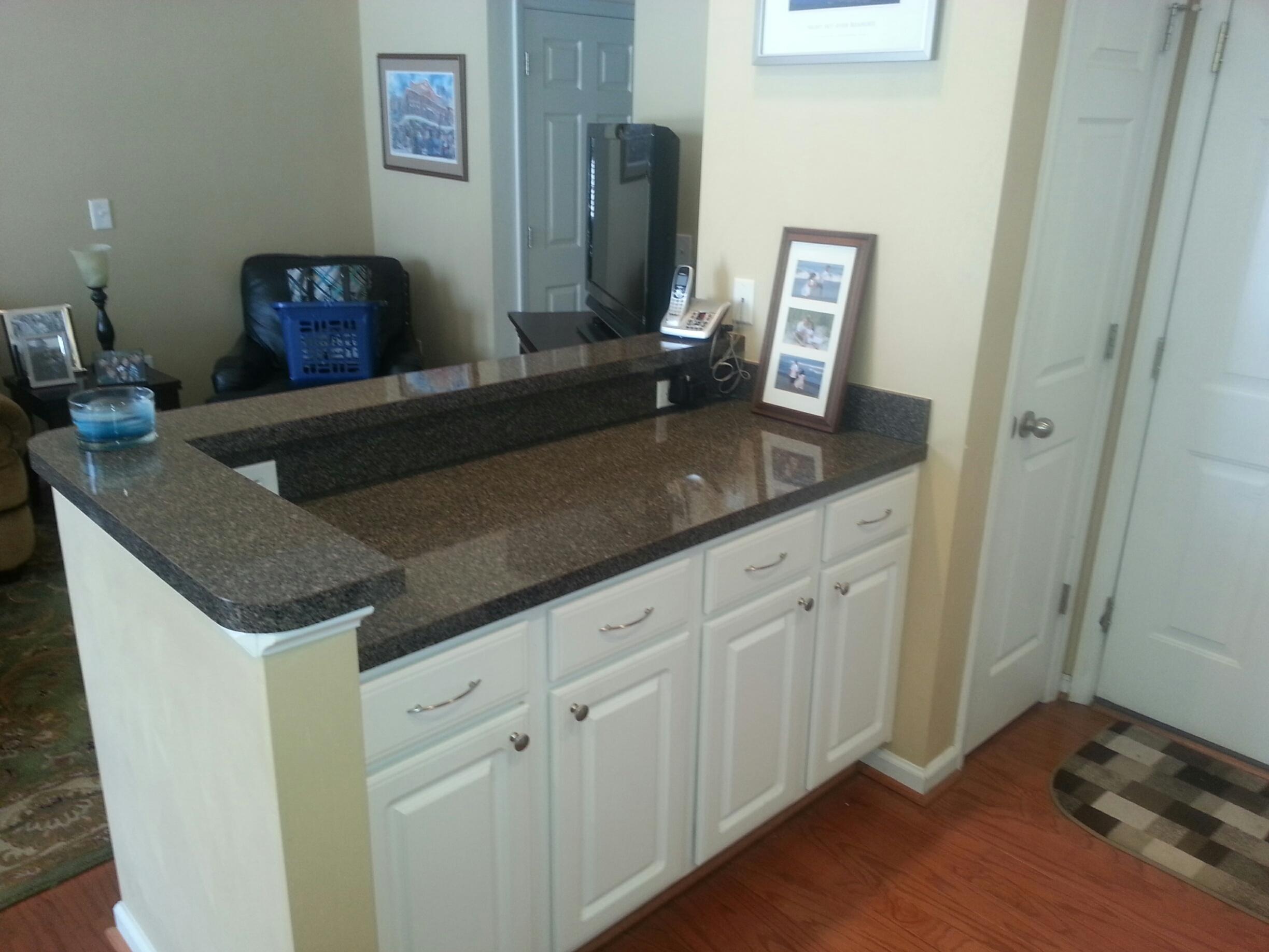 8704 Little Hoop Road Roanoke, VA 24019 - Photo 7 of 32 Kitchen